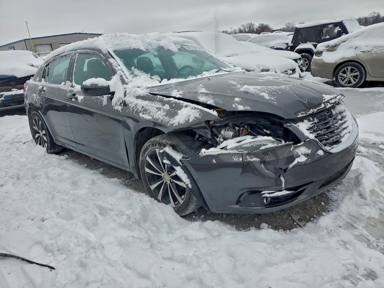 Chrysler 200 Limited Image 3