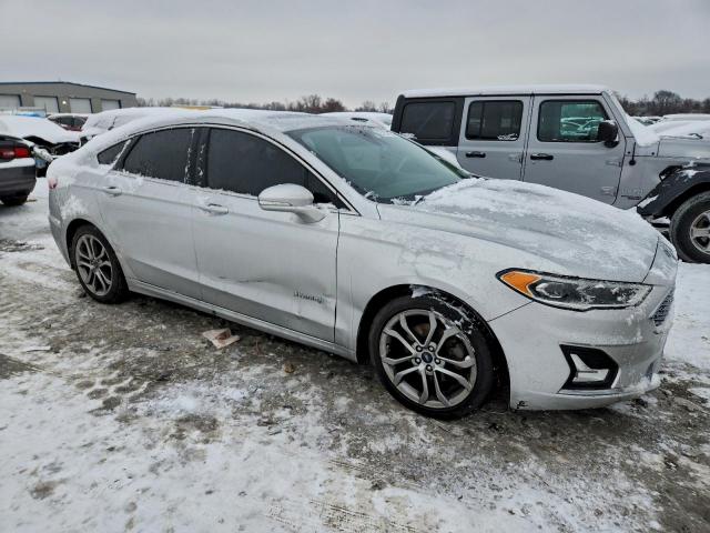 Ford Fusion Titanium Image 6