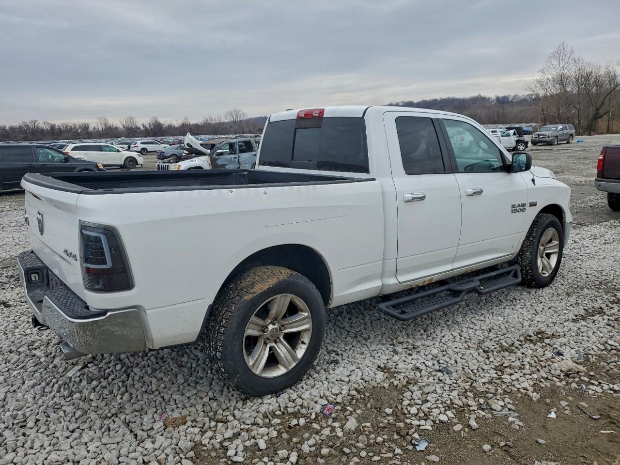 Ram 1500 Slt Image 4