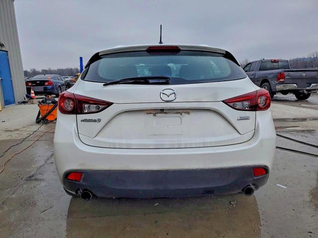 Mazda 3 Sport Image 12