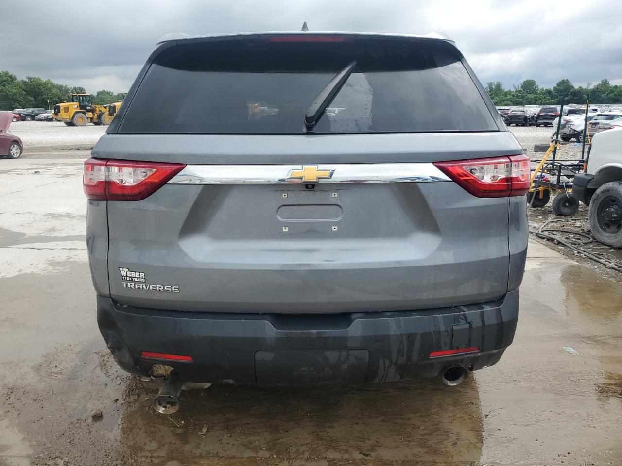 Chevrolet Traverse Ls Image 10