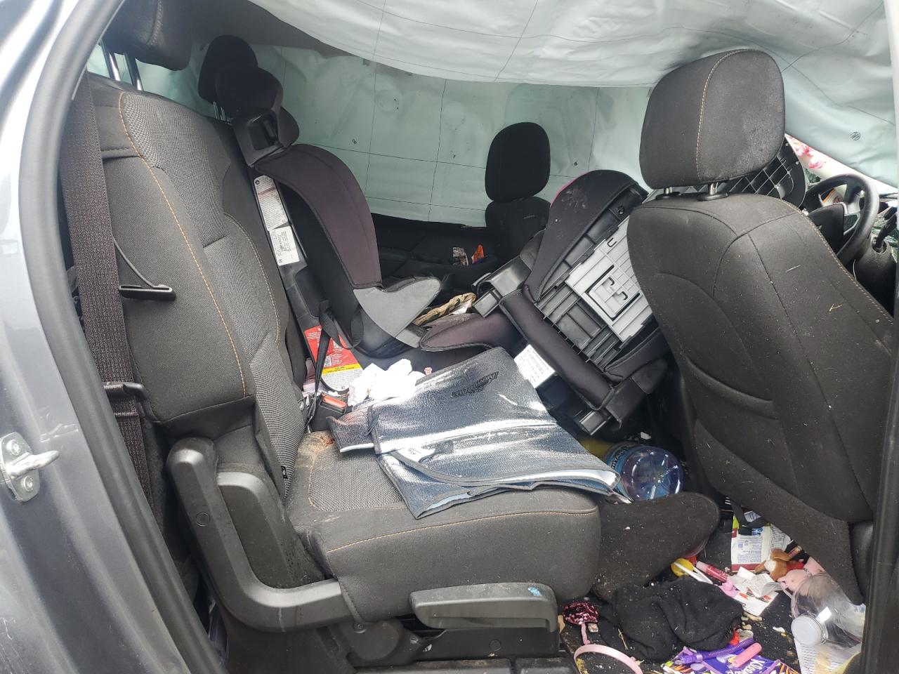 Chevrolet Traverse Ls Image 8