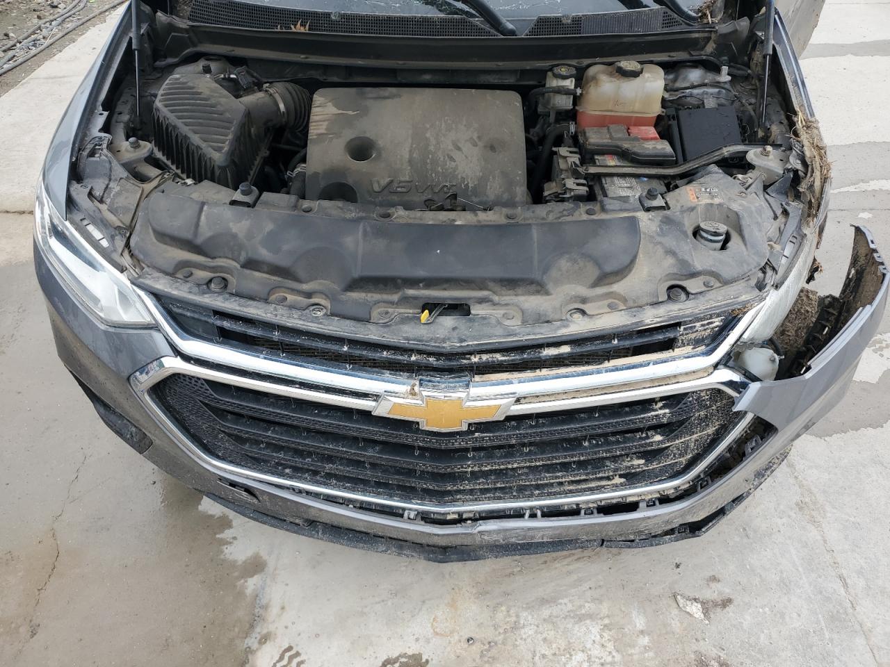 Chevrolet Traverse Ls Image 9