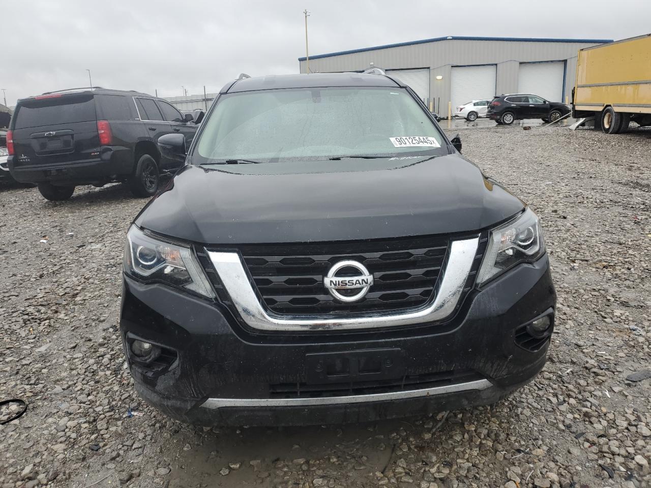 Nissan Pathfinder S Image 9