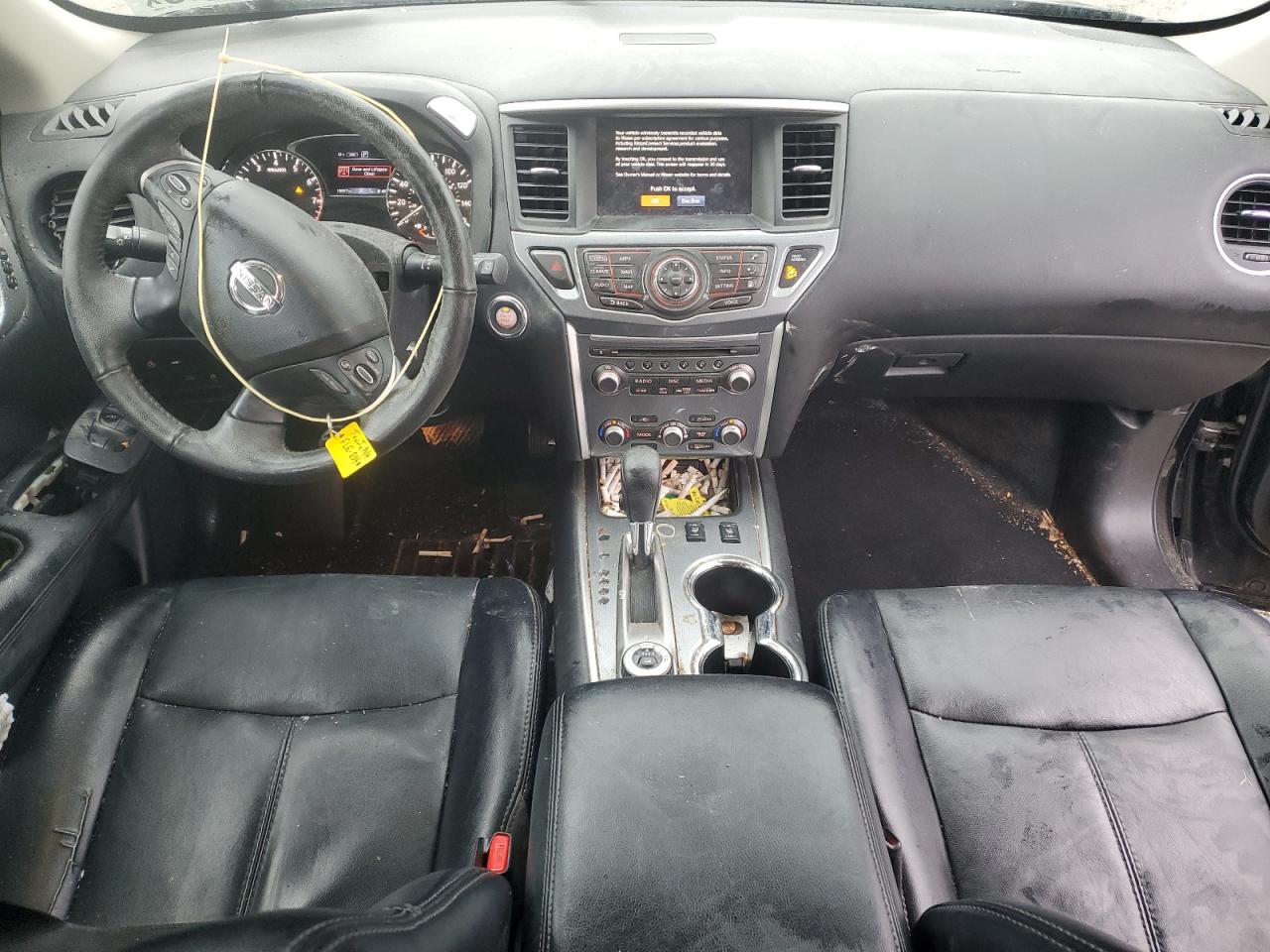 Nissan Pathfinder S Image 10