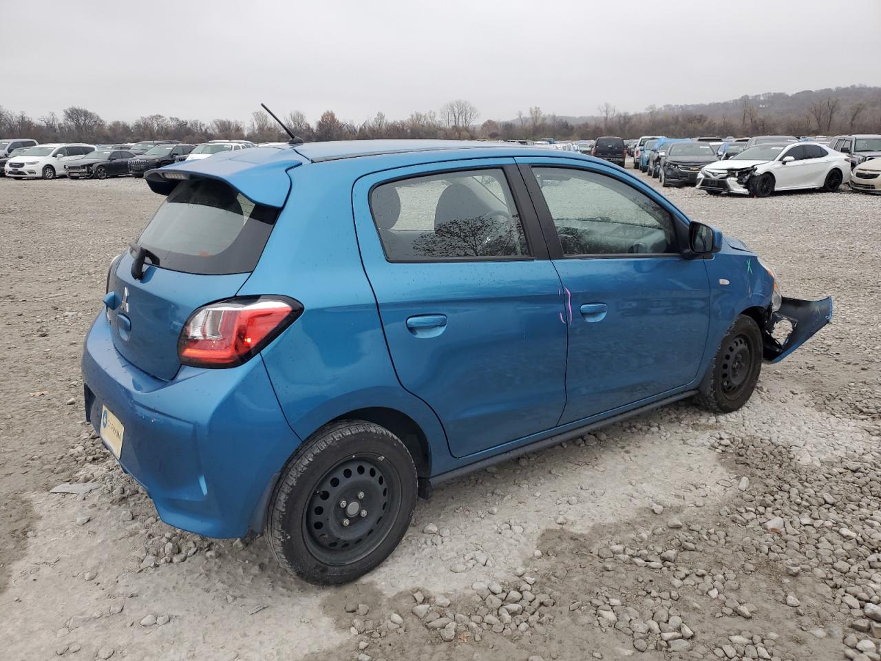 Mitsubishi Mirage Es Image 8