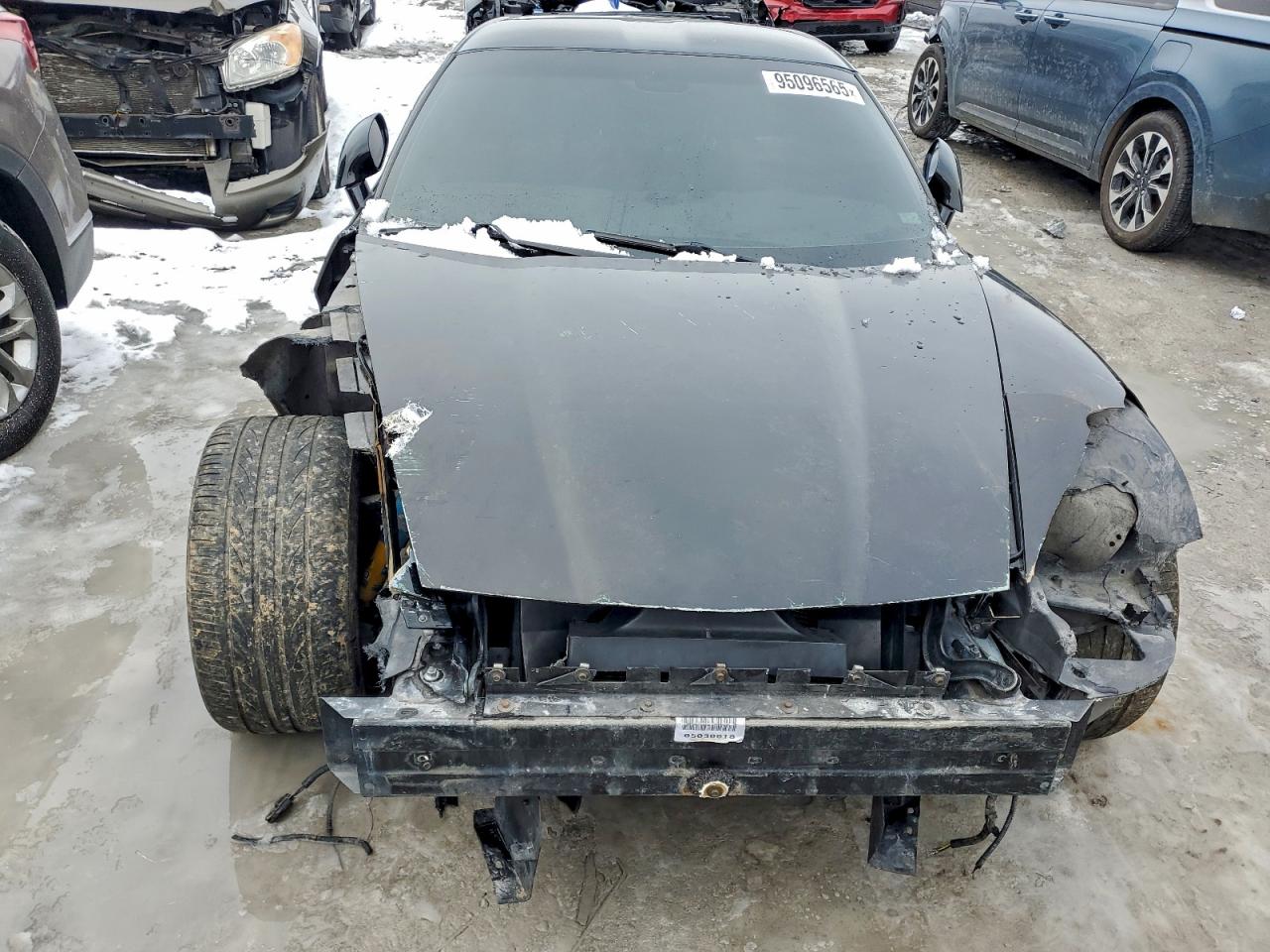 Chevrolet Corvette Image 6
