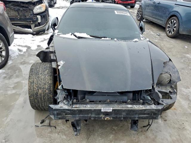 Chevrolet Corvette Image 6