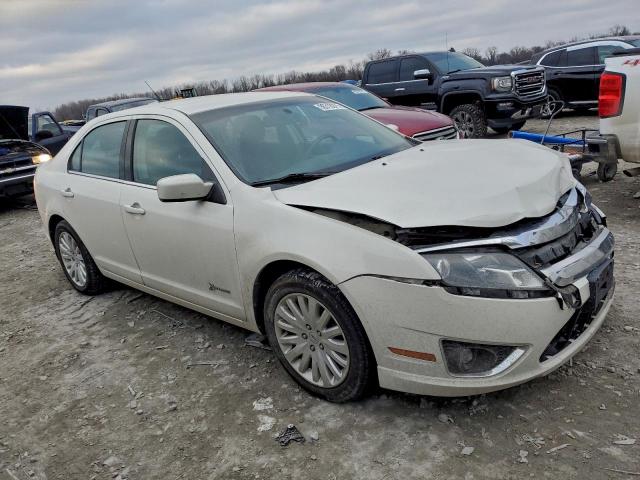 Ford Fusion Hybrid Image 5