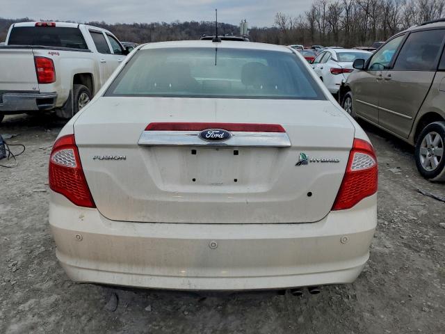 Ford Fusion Hybrid Image 6