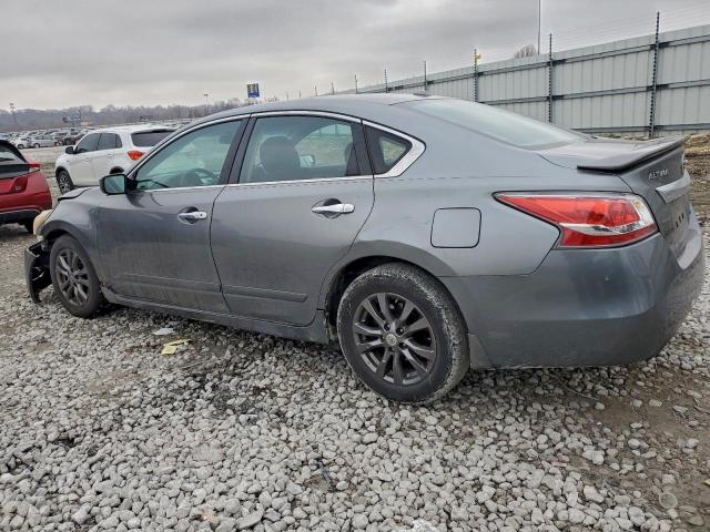 Nissan Altima 2.5 Image 2