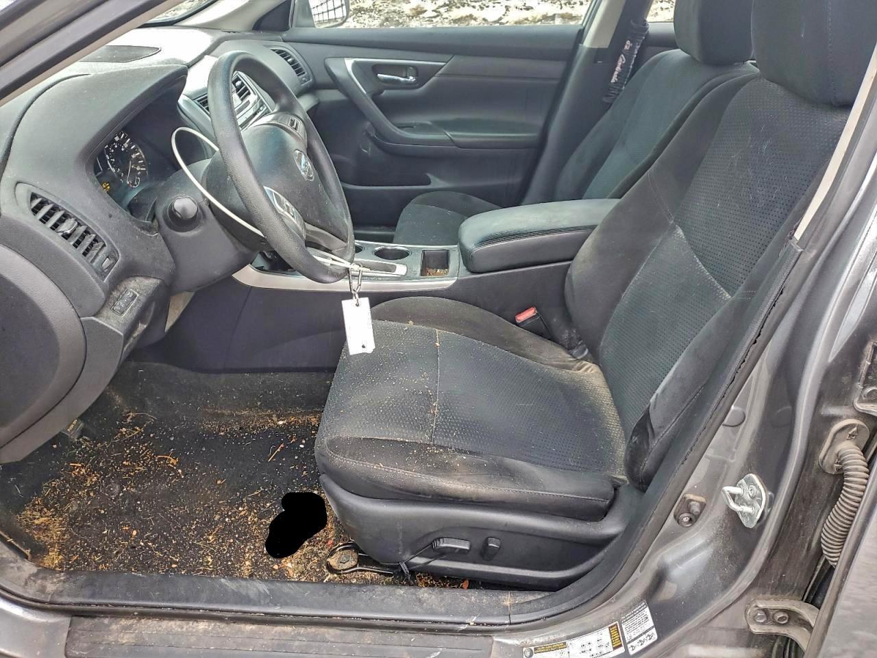 Nissan Altima 2.5 Image 6