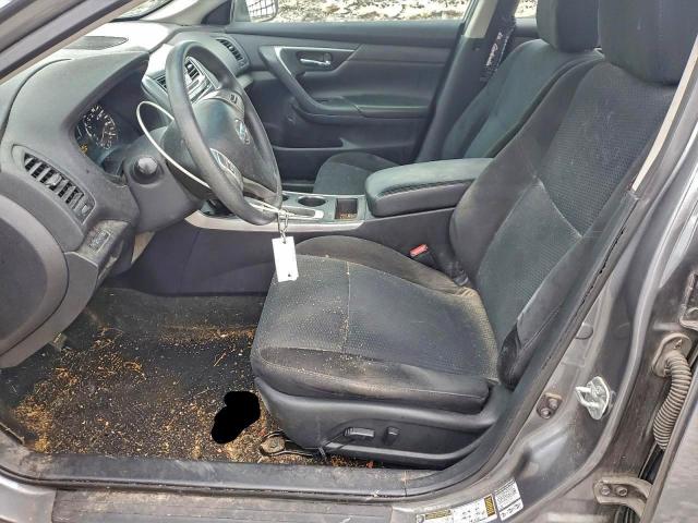 Nissan Altima 2.5 Image 6