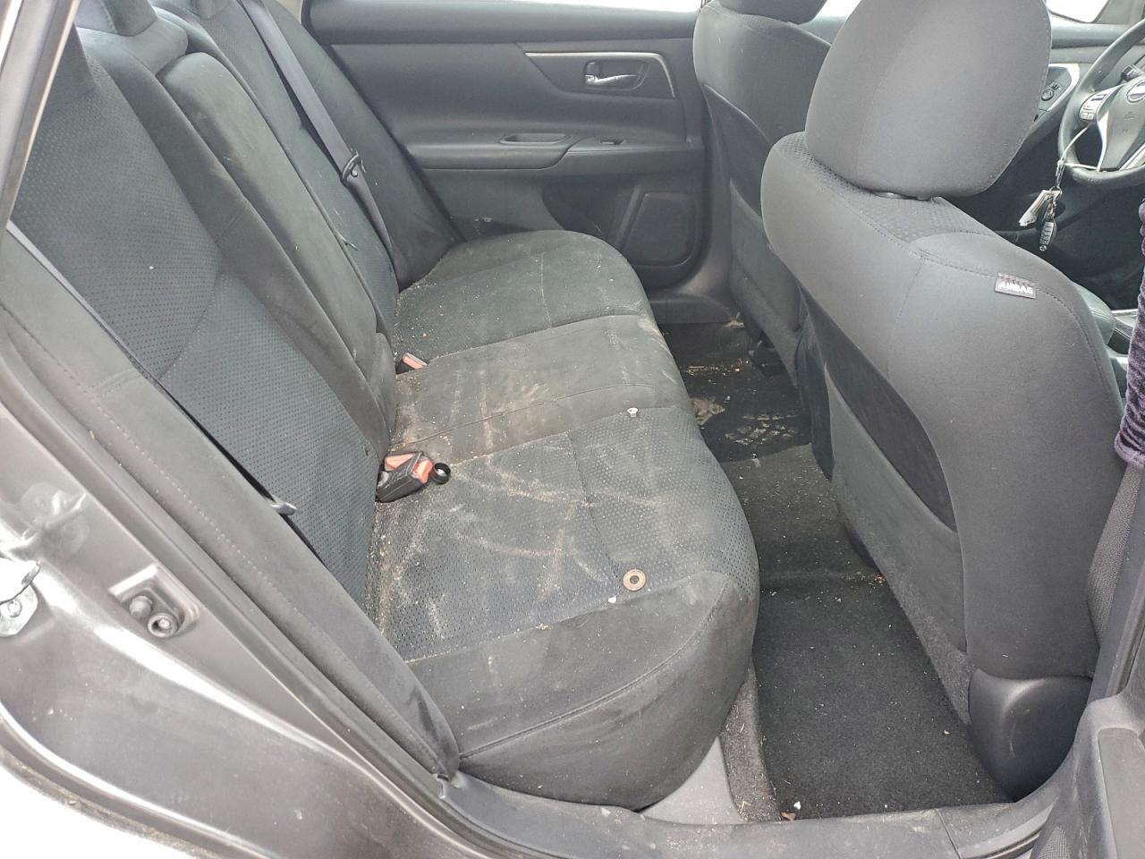 Nissan Altima 2.5 Image 9