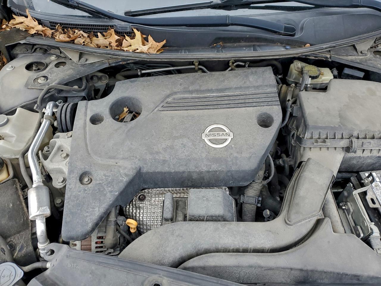 Nissan Altima 2.5 Image 10