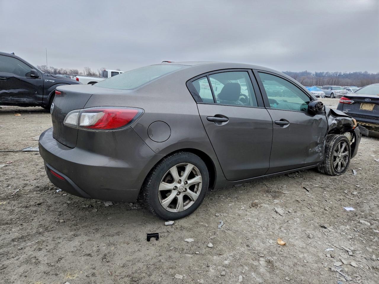 Mazda 3 I Image 2