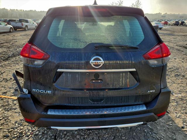 Nissan Rogue S Image 2