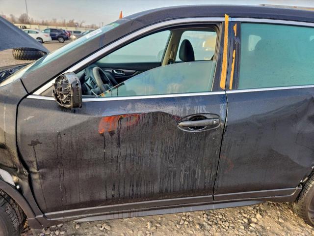 Nissan Rogue S Image 8