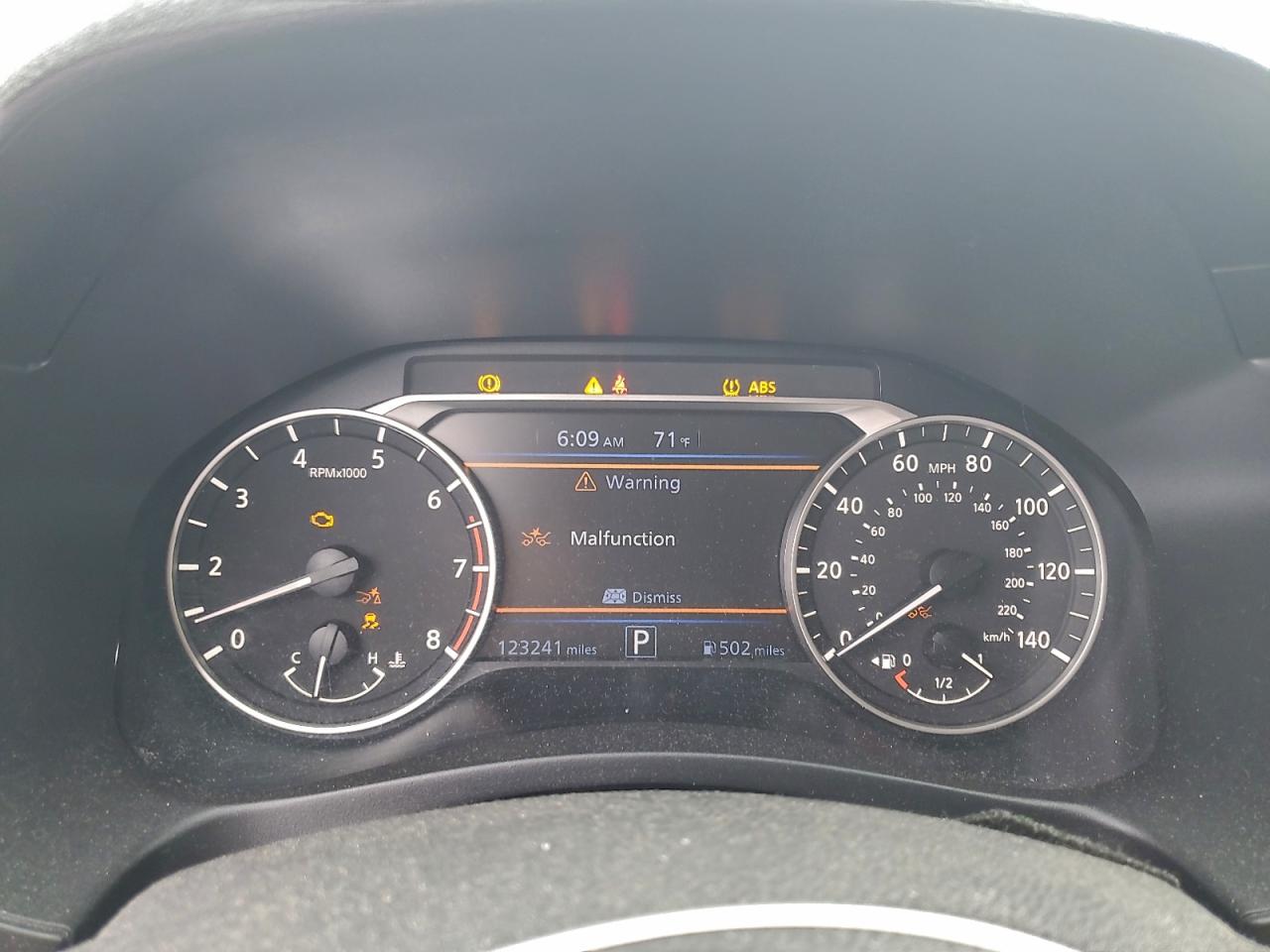 Nissan Altima Sv Image 6