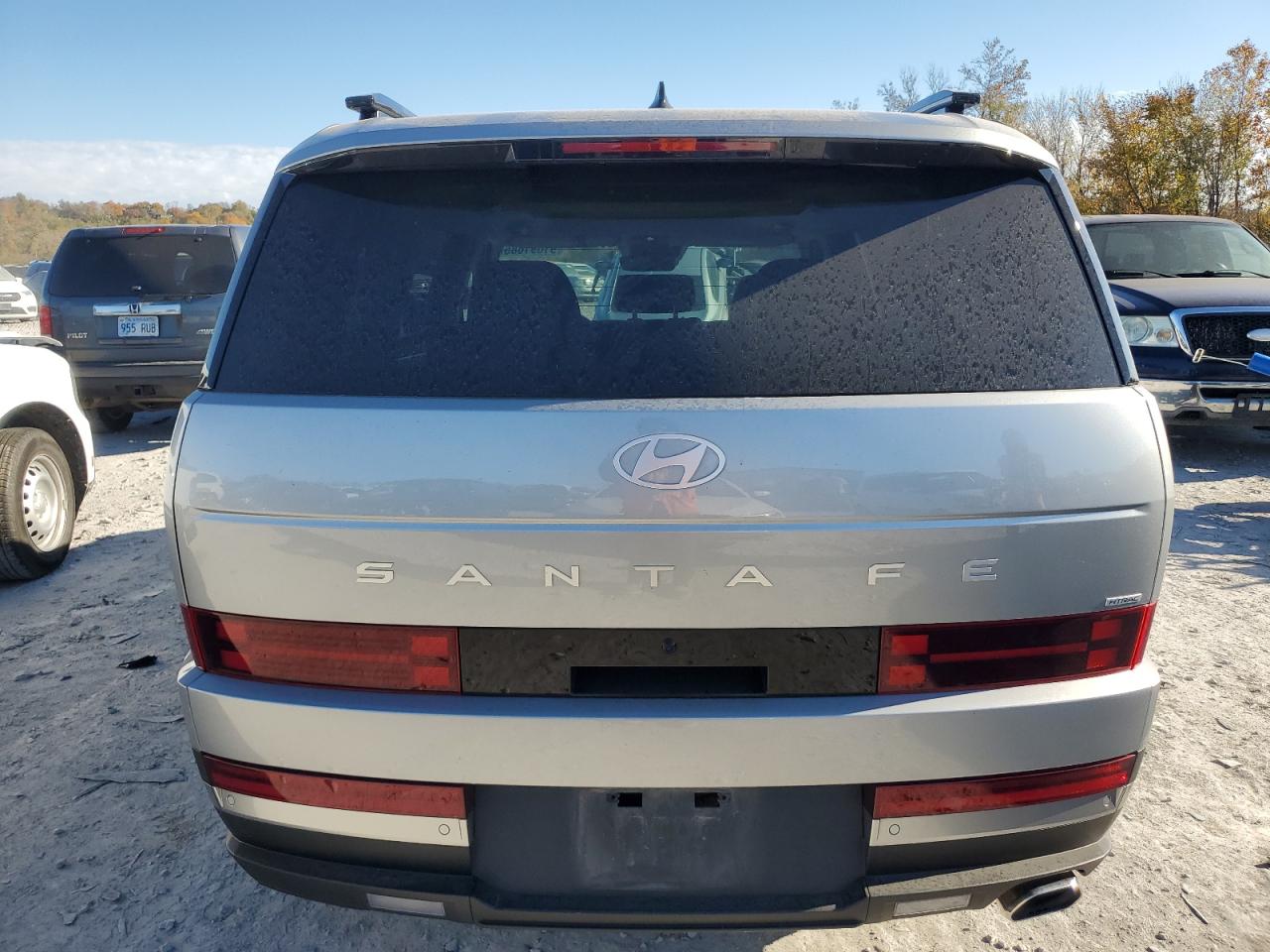 Hyundai SANTA FE Limited Image 3