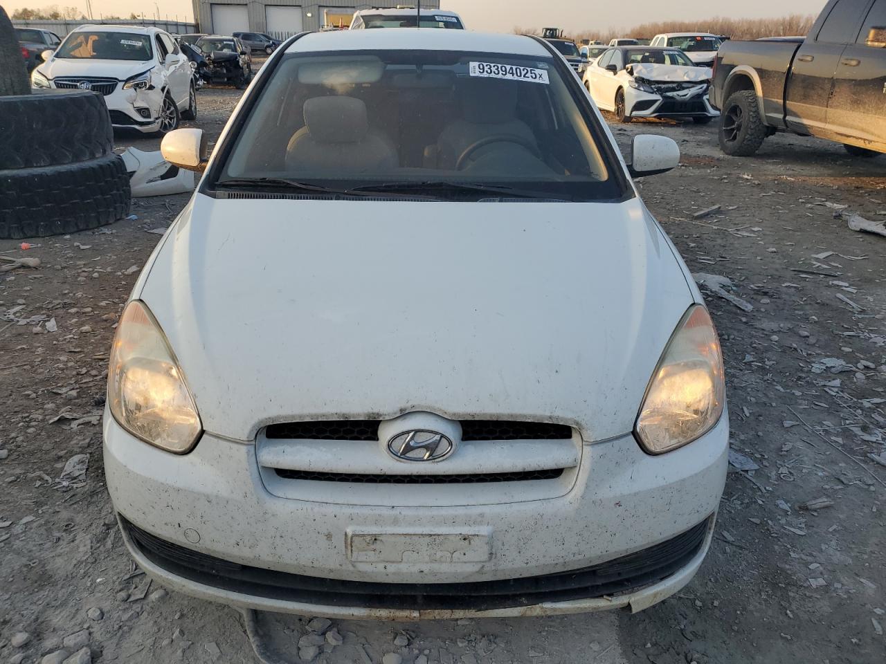 Hyundai ACCENT Blue Image 11