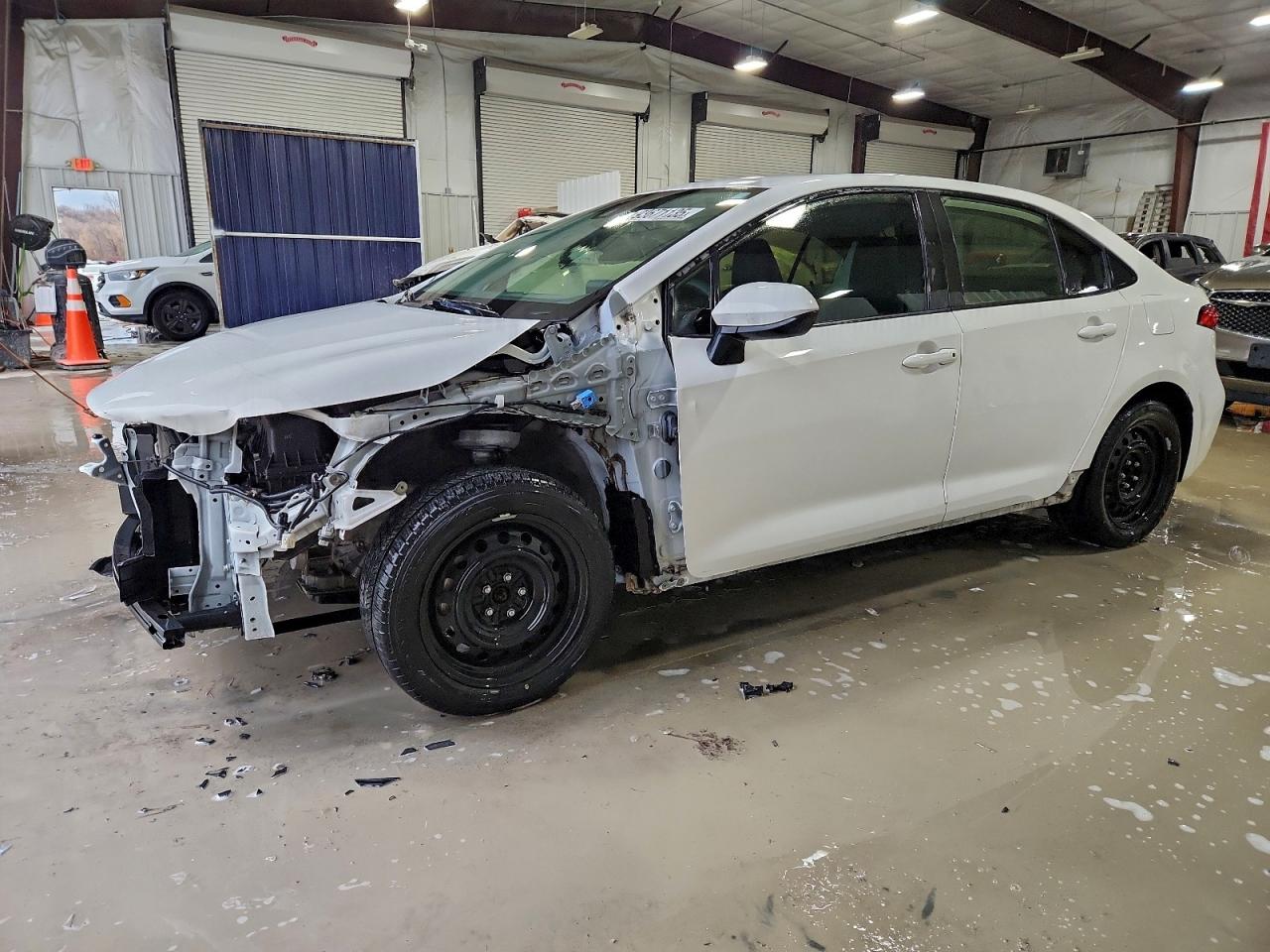 Toyota Corolla Le Image 1