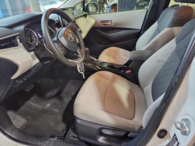 Toyota Corolla Le Image 6