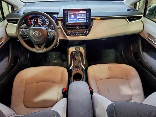 Toyota Corolla Le Image 8