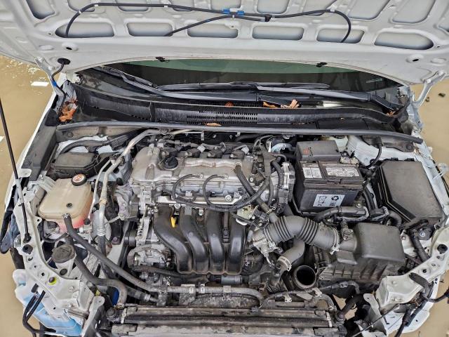 Toyota Corolla Le Image 7