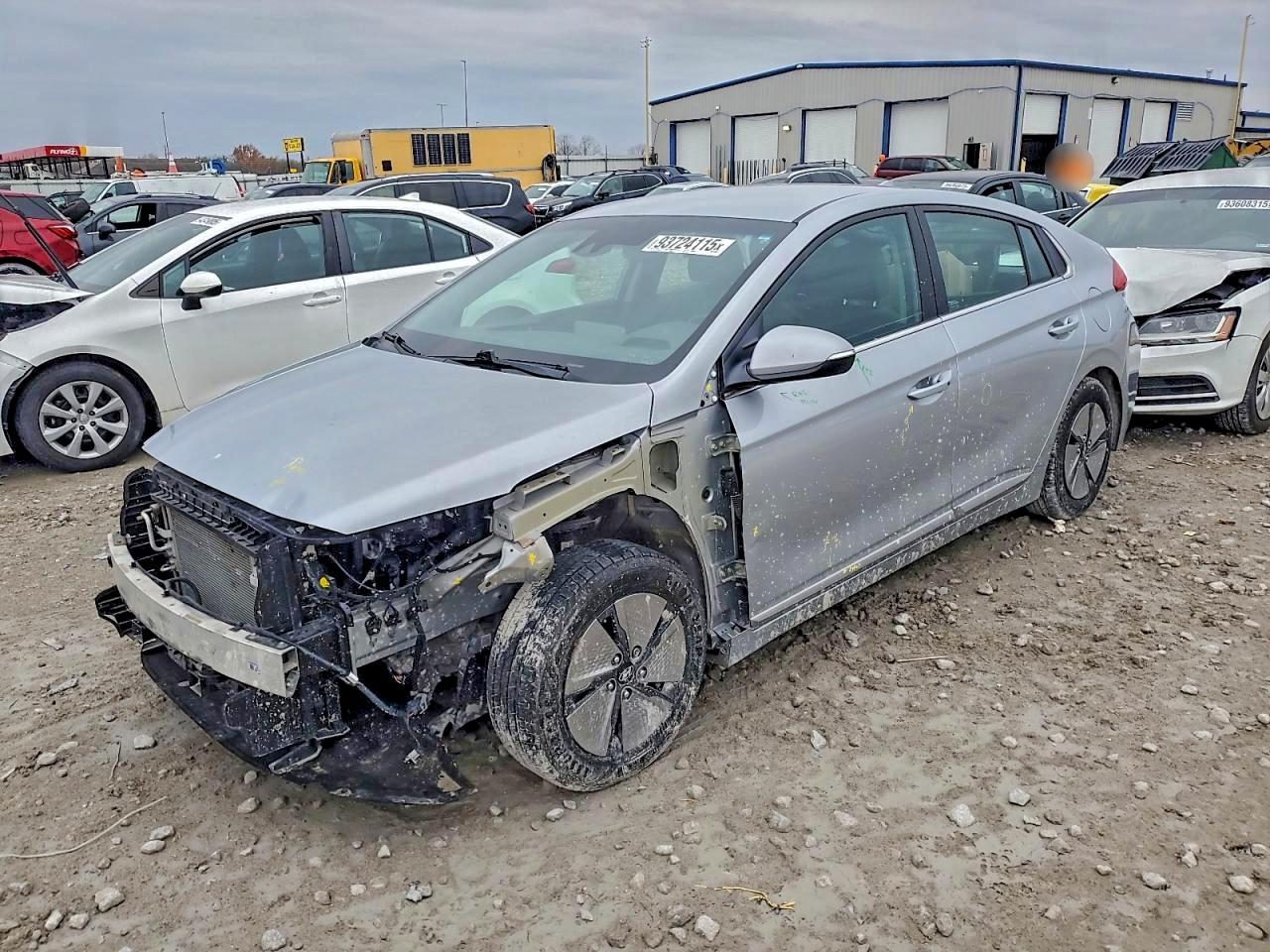 Hyundai Ioniq Se Image 1