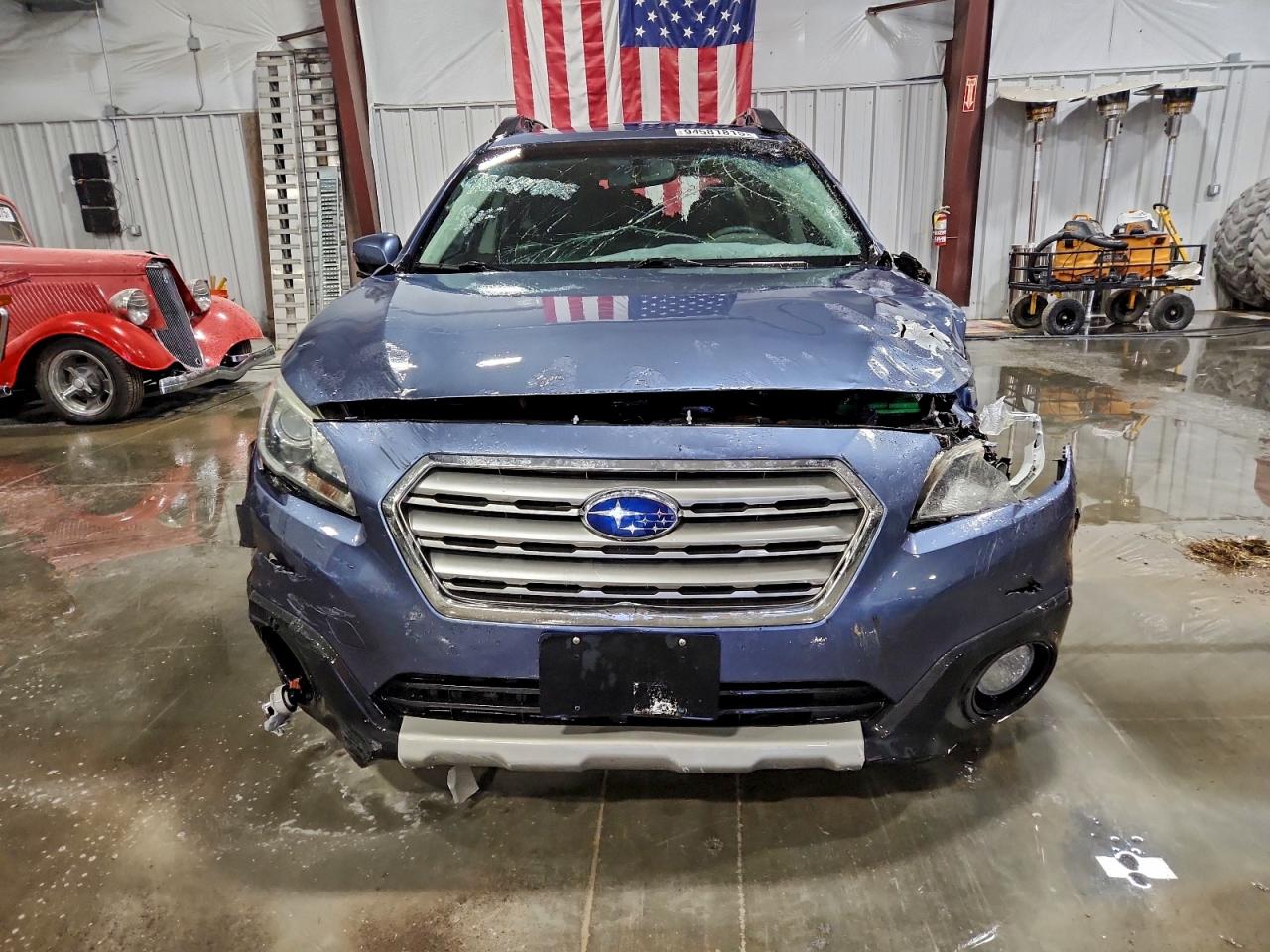 Subaru Outback 2.5i Limited Image 8