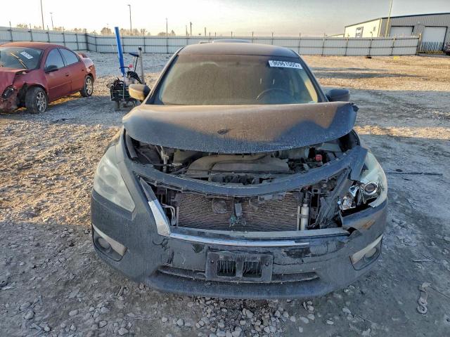 Nissan Altima 2.5 Image 12