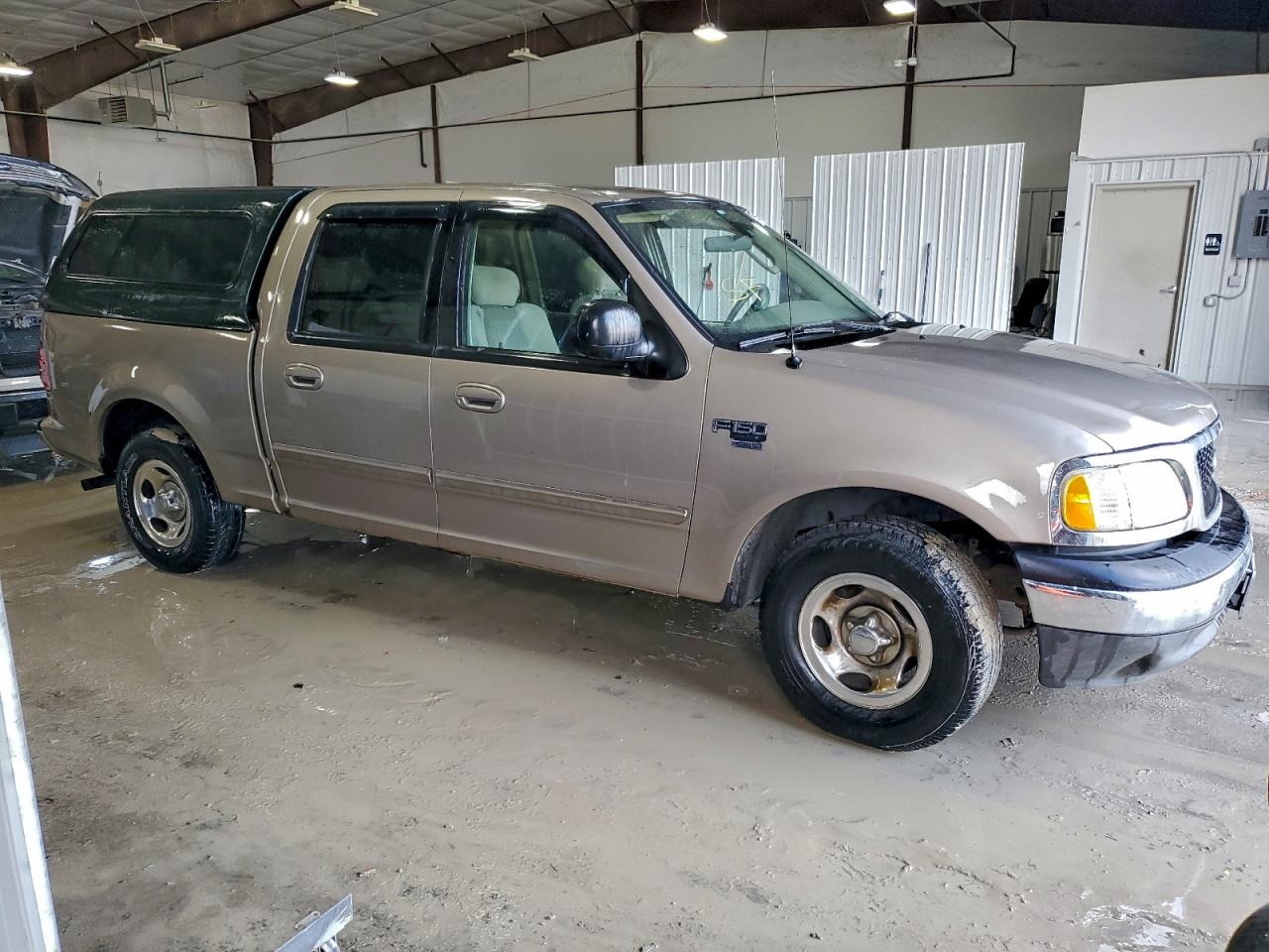 Ford F-150 Supercrew Image 3