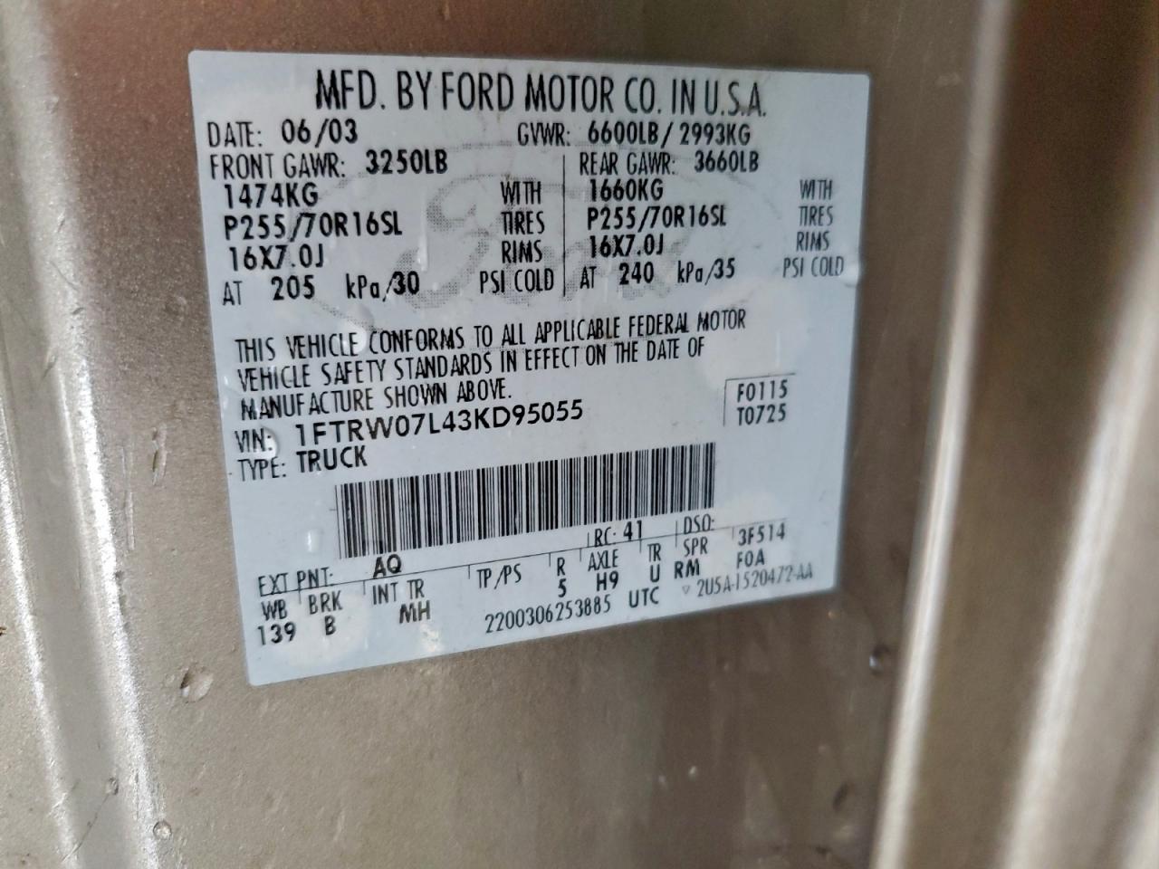 Ford F-150 Supercrew Image 9