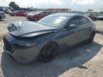  Salvage Mazda 3