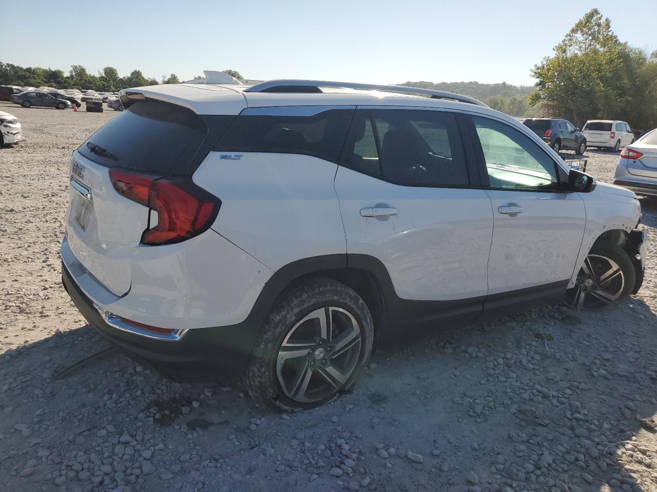 GMC Terrain Slt Image 2