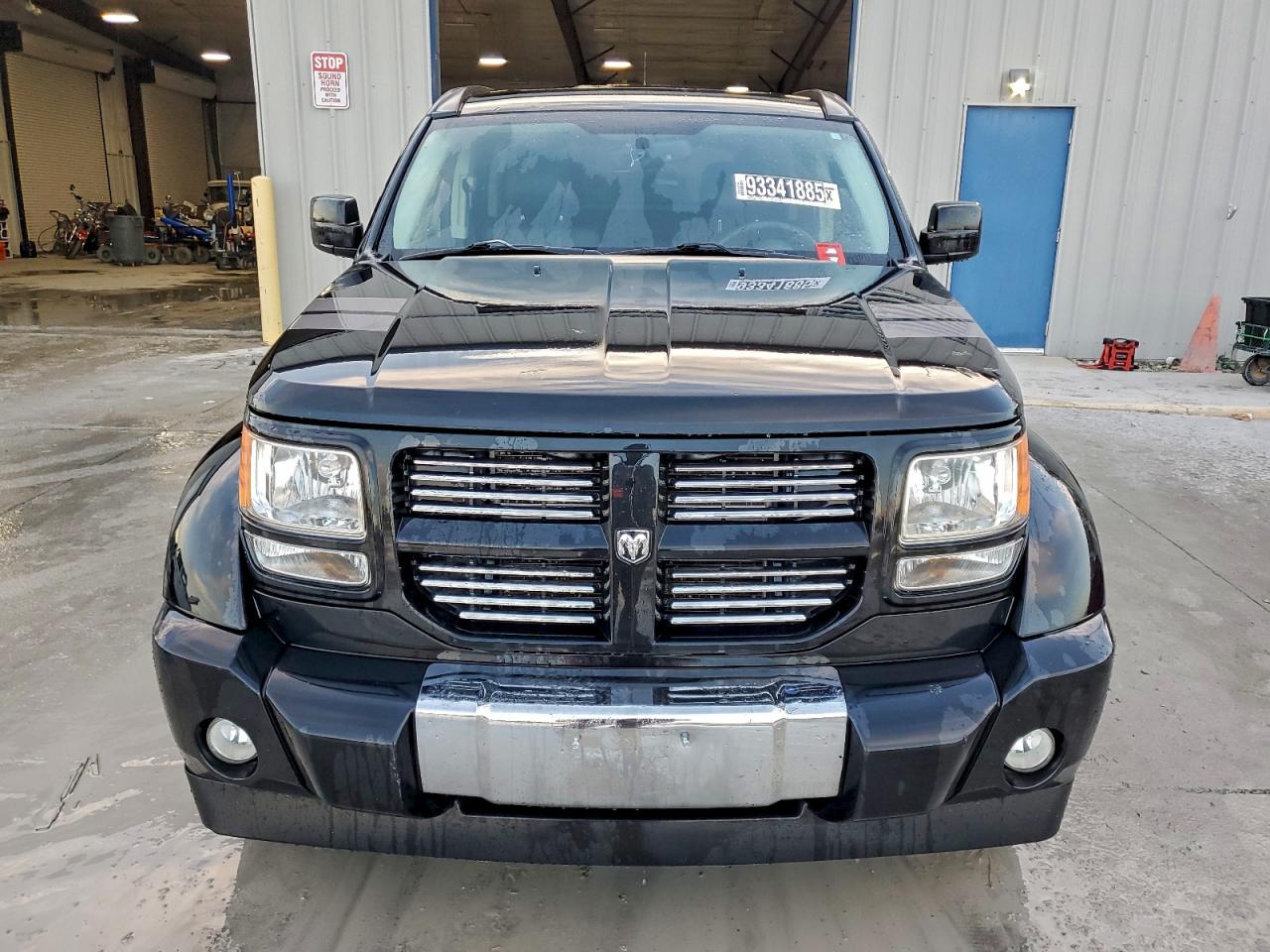 Dodge Nitro Shock Image 12