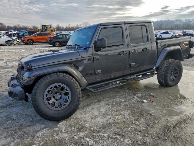  Salvage Jeep Gladiator