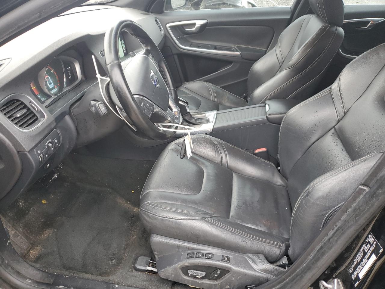 Volvo S60 Premier Image 5