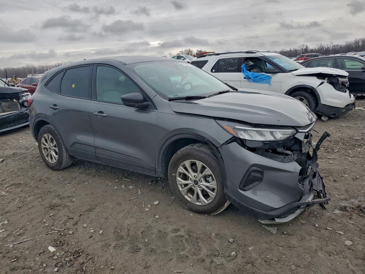 Ford Escape Active Image 3