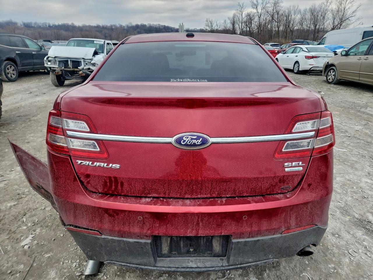 Ford Taurus Sel Image 7