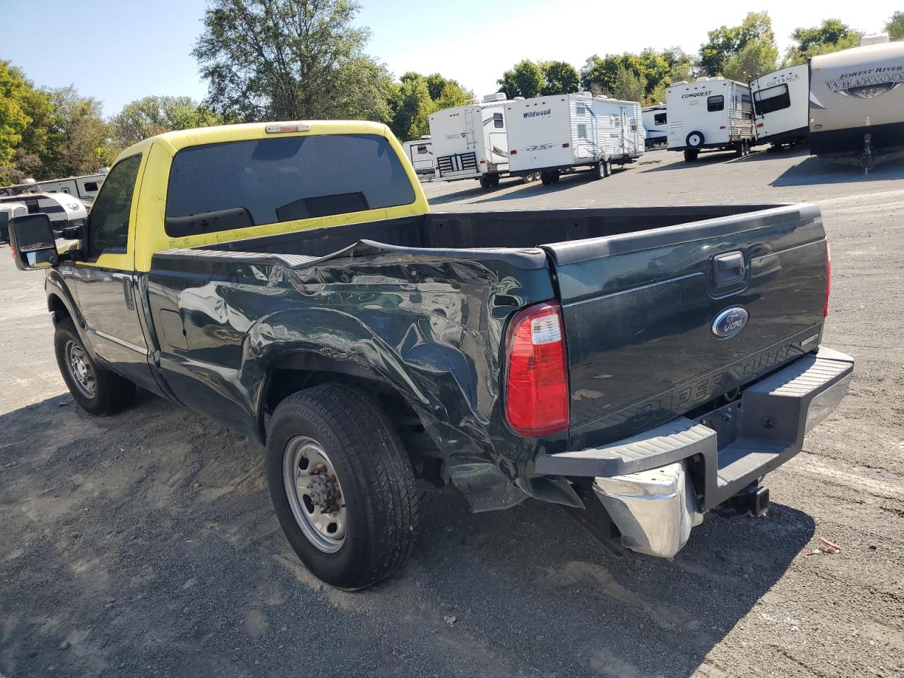 Ford F-350 Super Duty Image 3