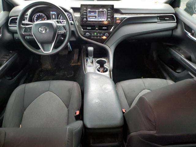 Toyota Camry Le Image 3