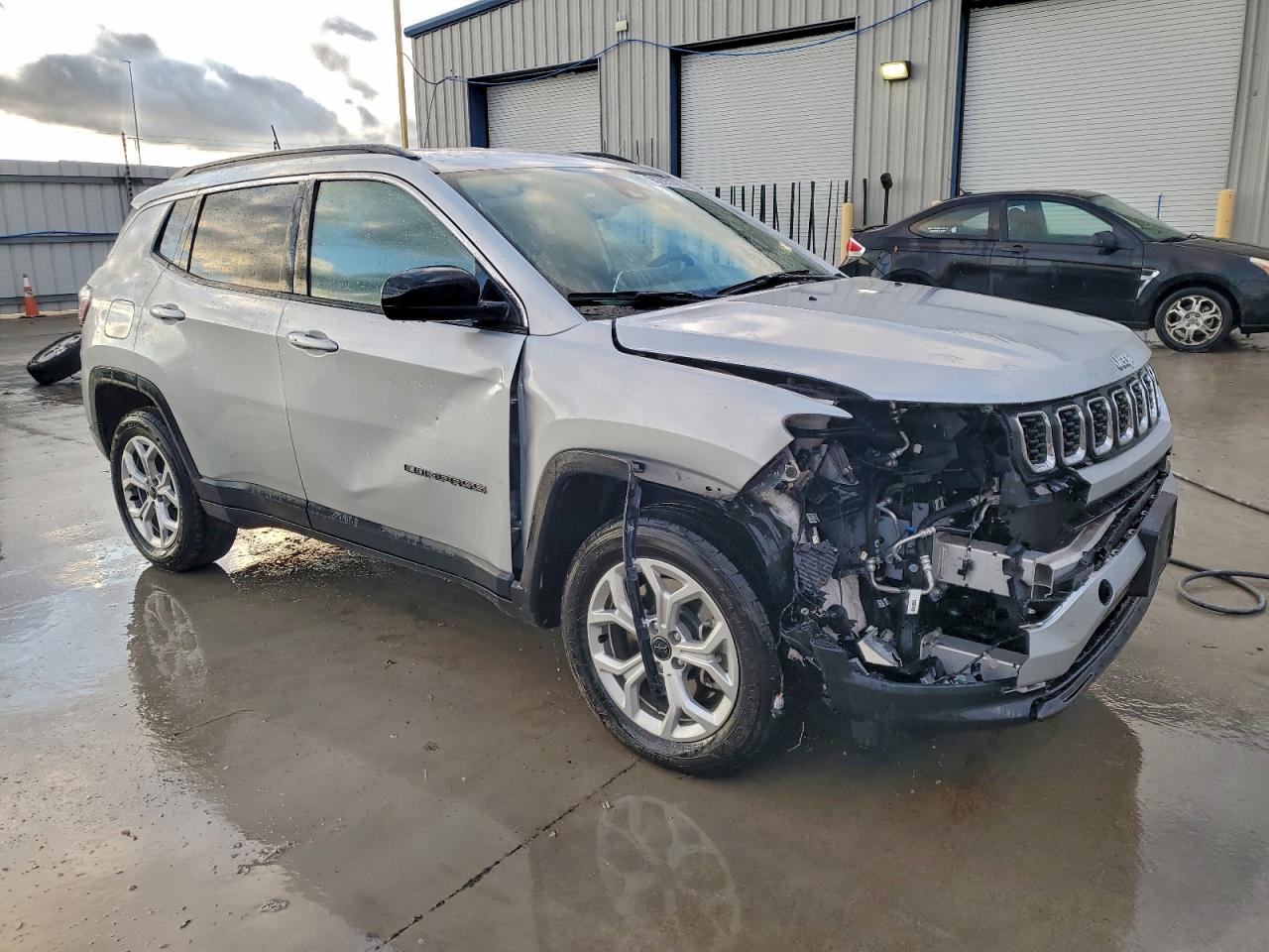 Jeep Compass Latitude Image 10