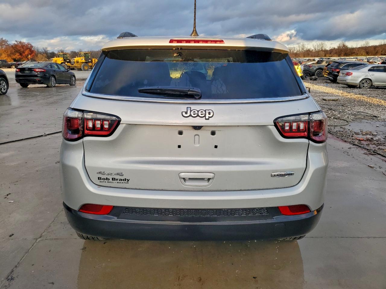 Jeep Compass Latitude Image 5