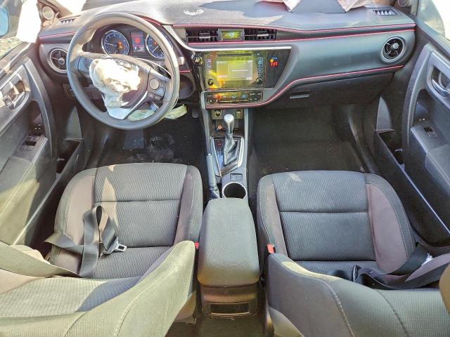 Toyota Corolla L Image 13