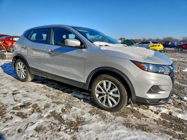 Nissan Rogue S Image 2