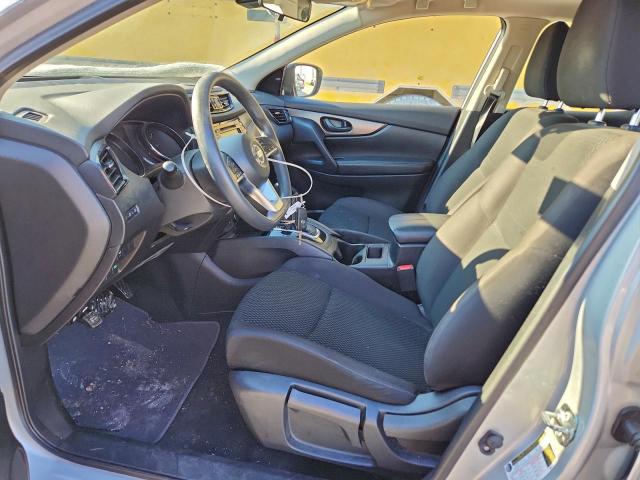 Nissan Rogue S Image 4