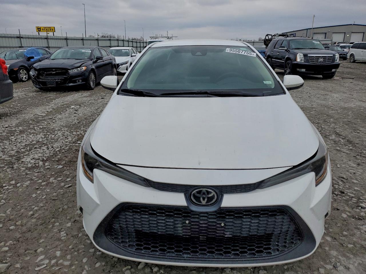 Toyota Corolla Le Image 5