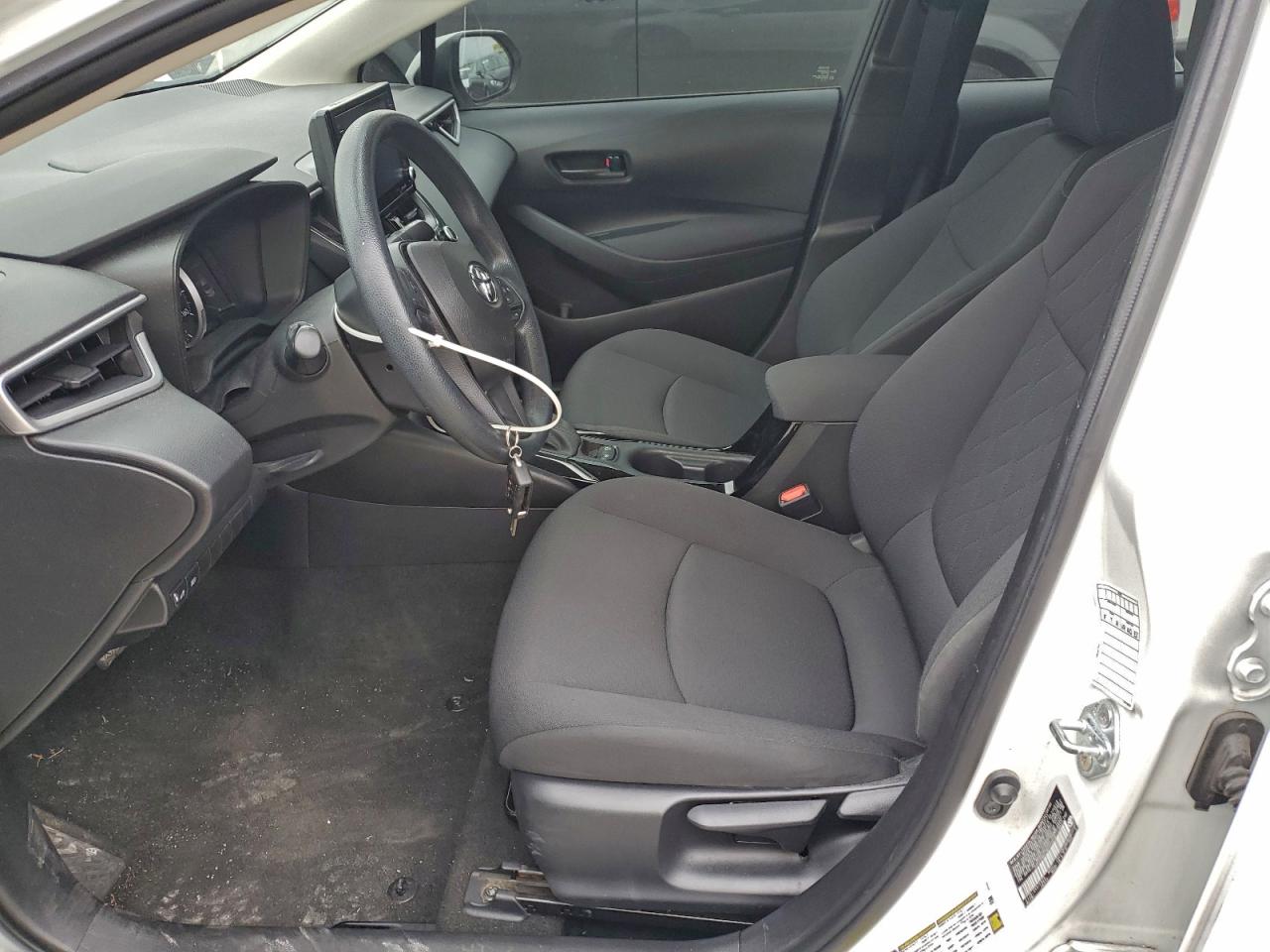 Toyota Corolla Le Image 7